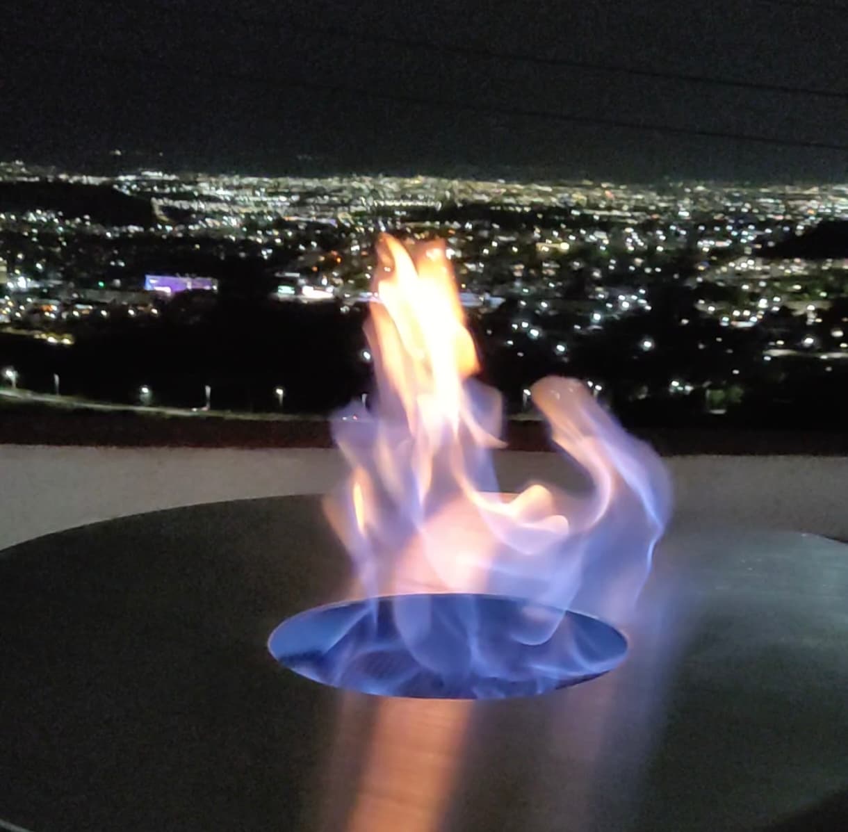 QCA colocado encendido